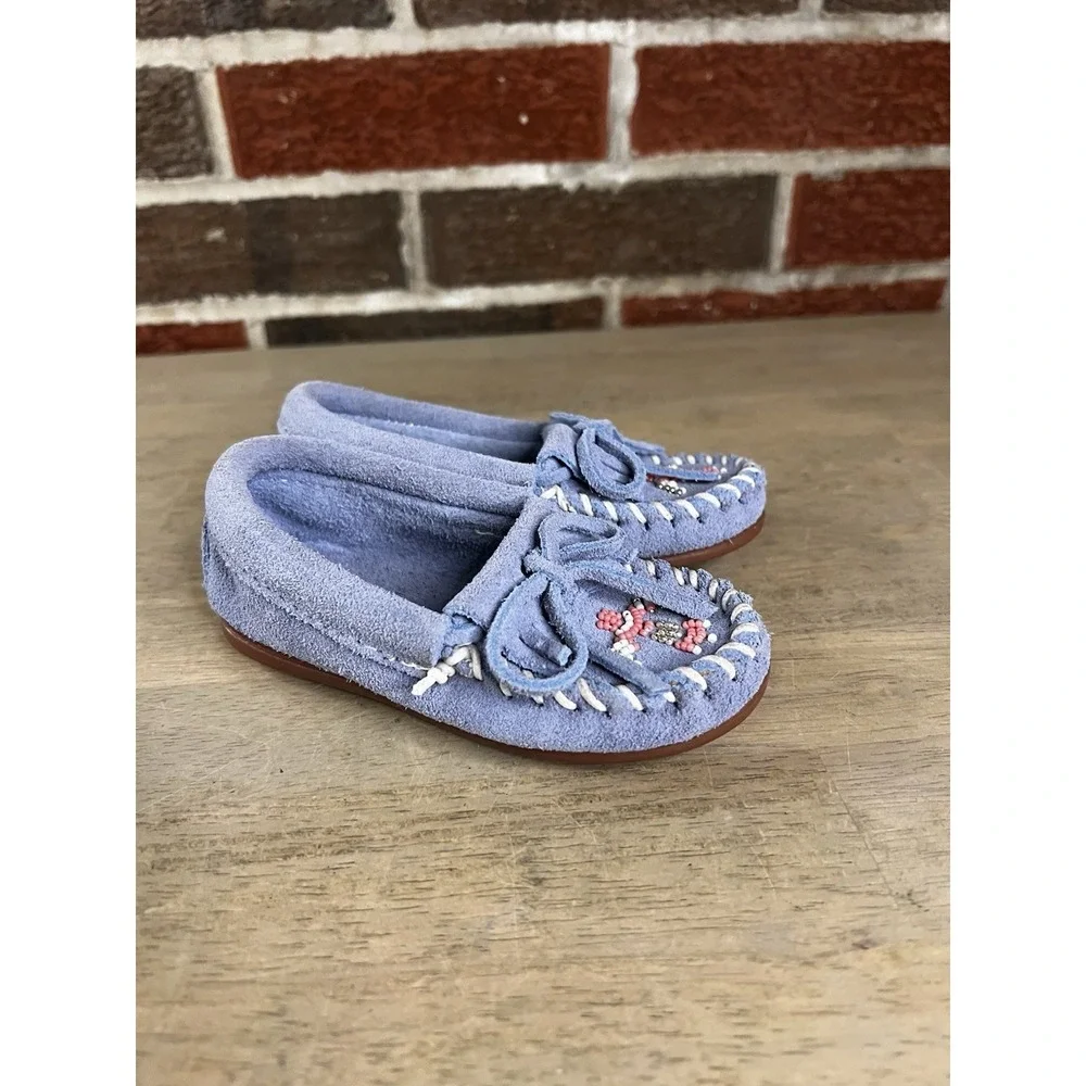 NWOB Infants Minnetonka Thunderbird Animikii Cornflower Blue Suede Moccasin Sz 7